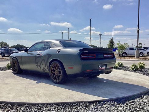 Used 2022 Dodge Challenger SRT Hellcat Redeye image 6
