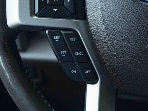 Used 2017 Ford F150 King Ranch w/ Equipment Group 601A Luxury AWD/4WD image 23