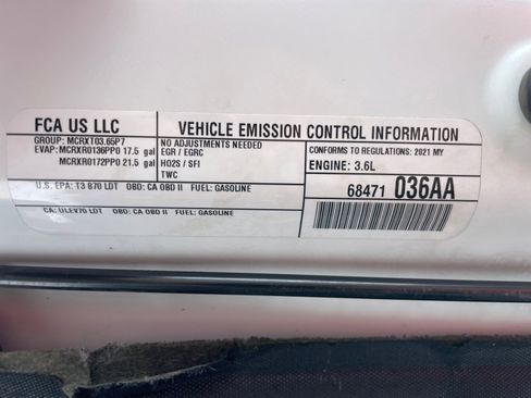 Used 2021 Jeep Wrangler Unlimited Sahara image 27