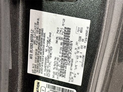 Used 2015 Ford Mustang GT Premium image 31