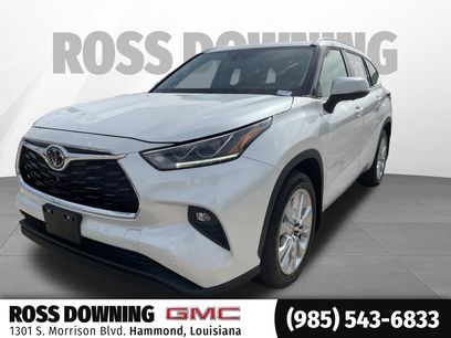 Used 2023 Toyota Highlander Limited