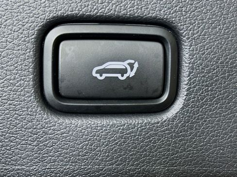 Used 2025 Hyundai Palisade SEL image 31