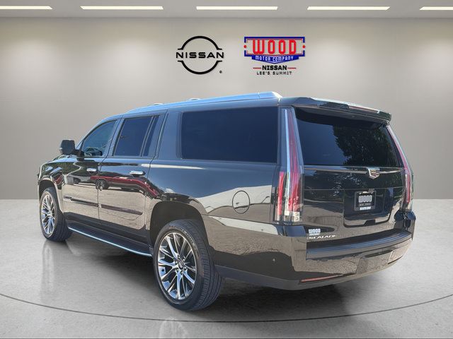 Used 2020 Cadillac Escalade ESV Premium Luxury w/ Escalade Sport Edition AWD/4WD image 4