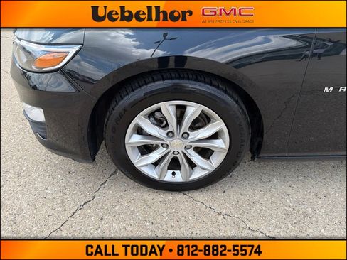 Used 2023 Chevrolet Malibu LT FWD image 13