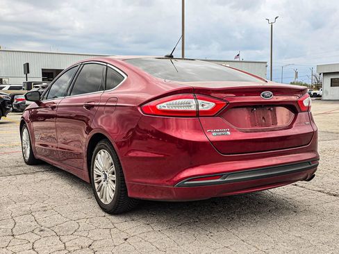 Used 2015 Ford Fusion Energi SE image 4