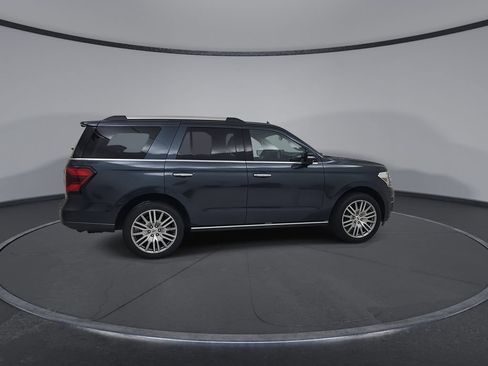 Used 2023 Ford Expedition Limited AWD/4WD image 17
