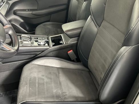 Used 2024 Mitsubishi Outlander SE image 11