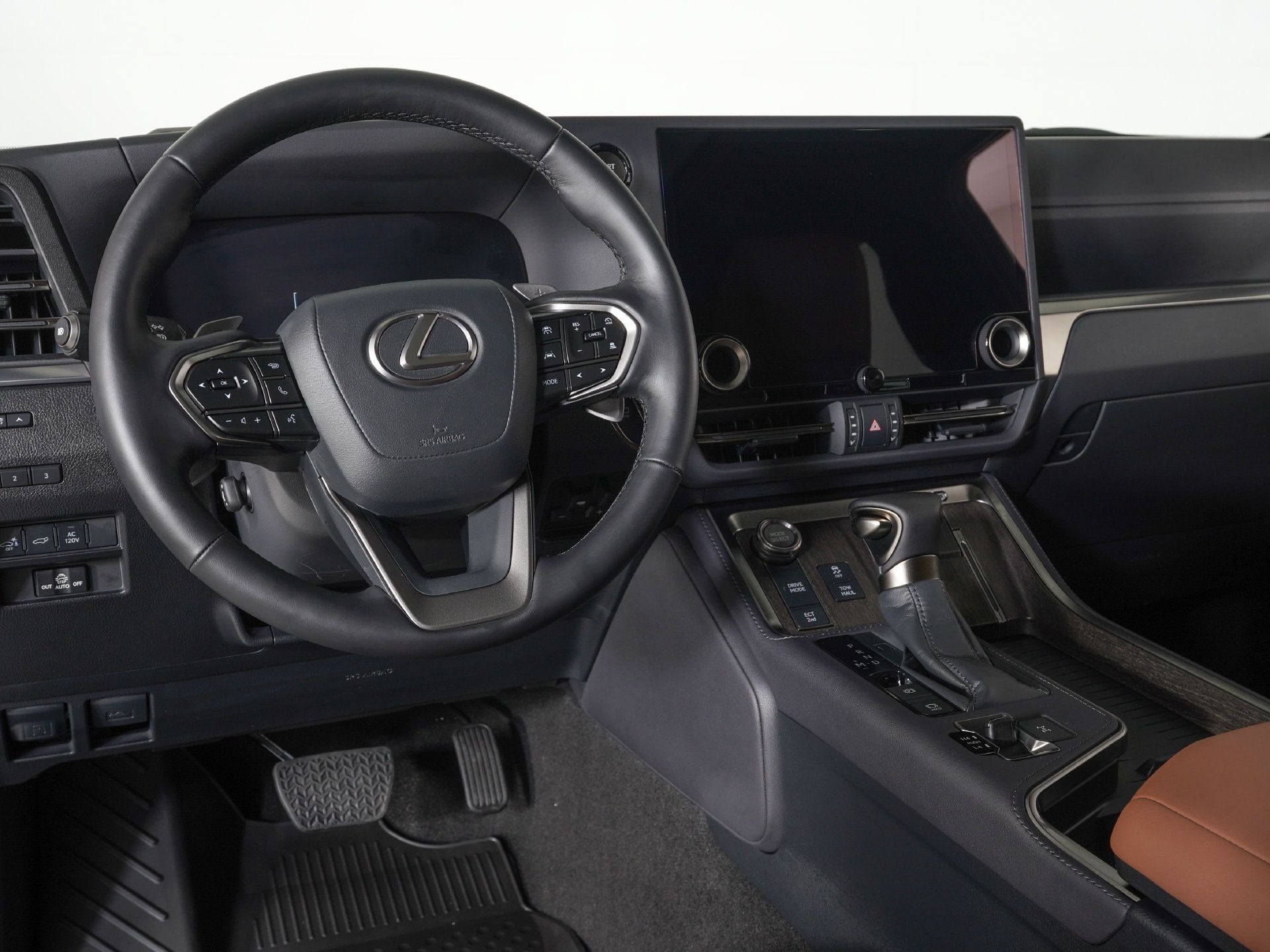 Used 2026 Lexus GX 550 w/ Accessory Package (2T) AWD/4WD image 20