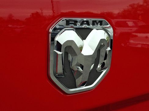 Used 2024 RAM 2500 Big Horn w/ Sport Appearance Package AWD/4WD image 30