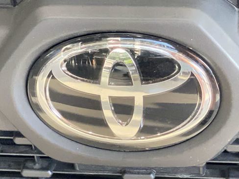 Used 2021 Toyota RAV4 TRD Off-Road AWD/4WD image 10