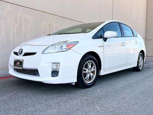 Used 2010 Toyota Prius Five image 17