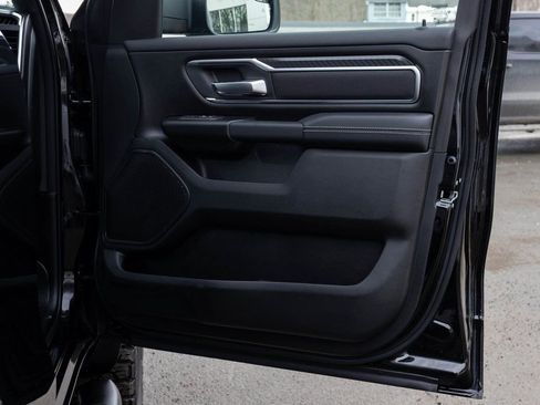New 2026 RAM 1500 Big Horn AWD/4WD image 13