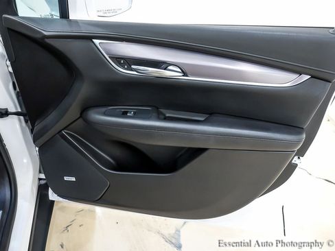 Used 2019 Cadillac XT5 Luxury FWD image 31