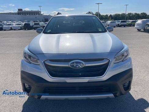 Used 2020 Subaru Outback Limited w/ Popular Package #2 AWD/4WD image 8