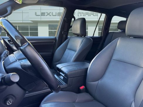 Certified 2023 Lexus GX 460 Premium w/ Premium Plus Package AWD/4WD image 5