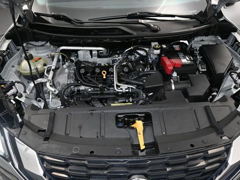 Used 2021 Nissan Rogue SV FWD image 12