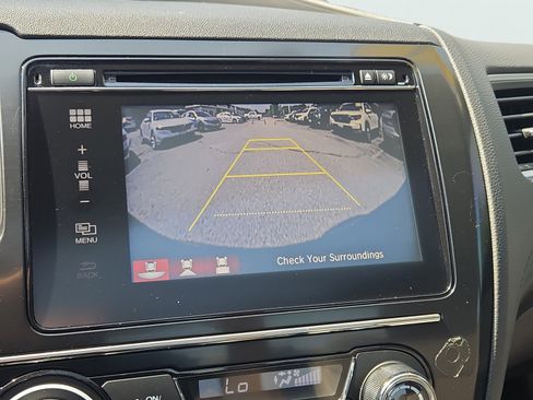 Used 2014 Honda Civic EX-L image 9