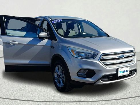 Used 2017 Ford Escape SE AWD/4WD image 8