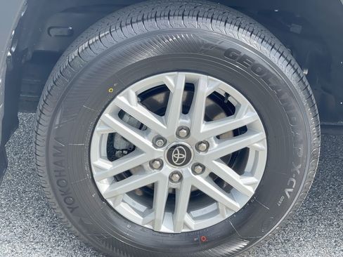 Certified 2023 Toyota Sequoia SR5 w/ SR5 Premium Package AWD/4WD image 16