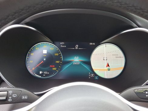 Used 2022 Mercedes-Benz GLC 300 4MATIC w/ Multimedia Package Lite image 24