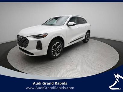 Certified 2025 Audi Q5 Premium w/ Convenience Package