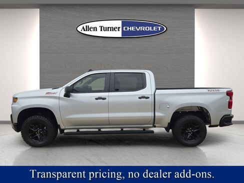 Used 2019 Chevrolet Silverado 1500 Custom Trail Boss w/ Custom Convenience Package image 11
