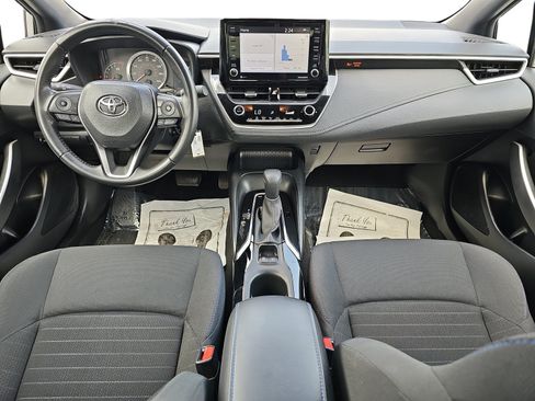 Used 2022 Toyota Corolla SE w/ Carpet Mat Package (TMS) FWD image 9