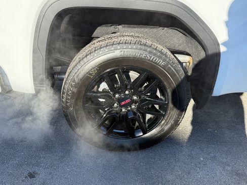 New 2026 GMC Sierra 1500 Elevation w/ Preferred Package image 11