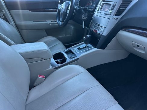 Used 2013 Subaru Legacy 2.5i Limited image 15