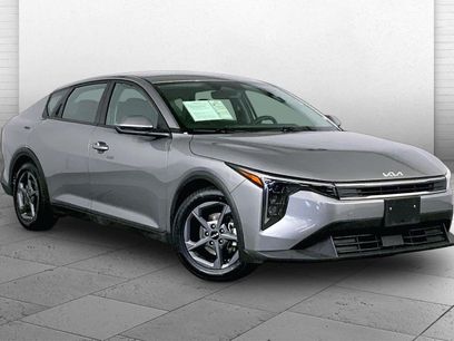Certified 2025 Kia K4