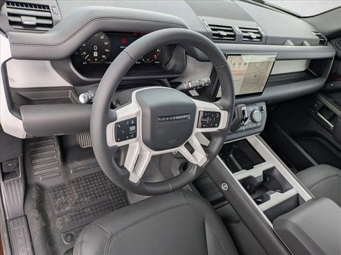 New 2025 Land Rover Defender 130 S image 3