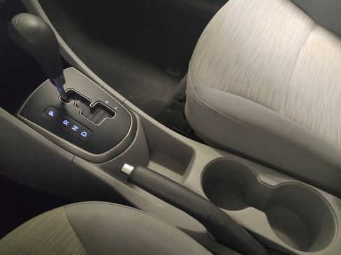 Used 2017 Hyundai Accent SE image 26