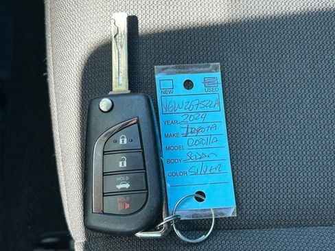 Used 2024 Toyota Corolla LE image 44