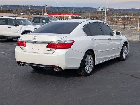 Used 2014 Honda Accord Touring image 6
