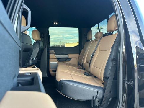 Used 2021 Ford F150 Lariat image 14