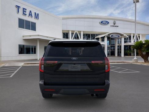 New 2026 Ford Expedition Tremor image 5