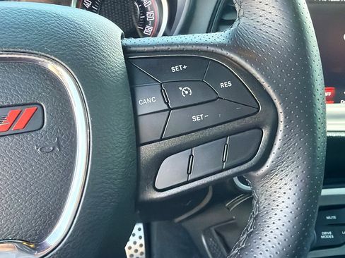 Used 2022 Dodge Challenger R/T Scat Pack image 33