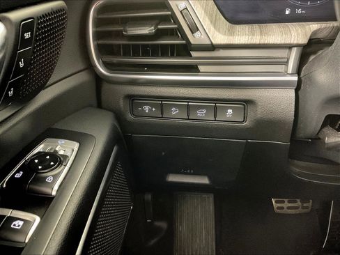 Used 2024 Kia Telluride SX AWD/4WD image 15