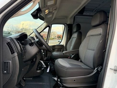 New 2026 RAM ProMaster 2500 image 12