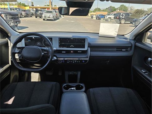 Used 2024 Hyundai Ioniq 5 SEL AWD/4WD image 5