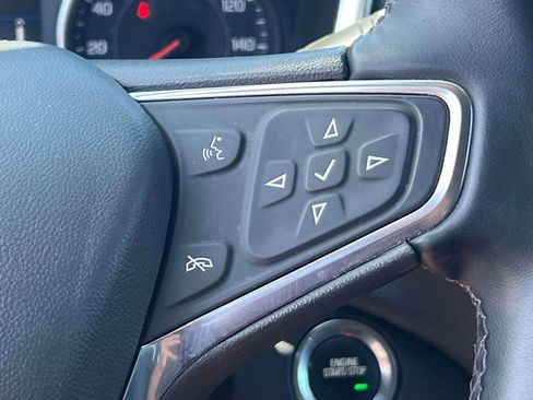 Used 2024 Chevrolet Equinox LT FWD image 25