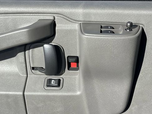 New 2025 GMC Savana 2500 Extended w/ Driver Convenience Package RWD image 23