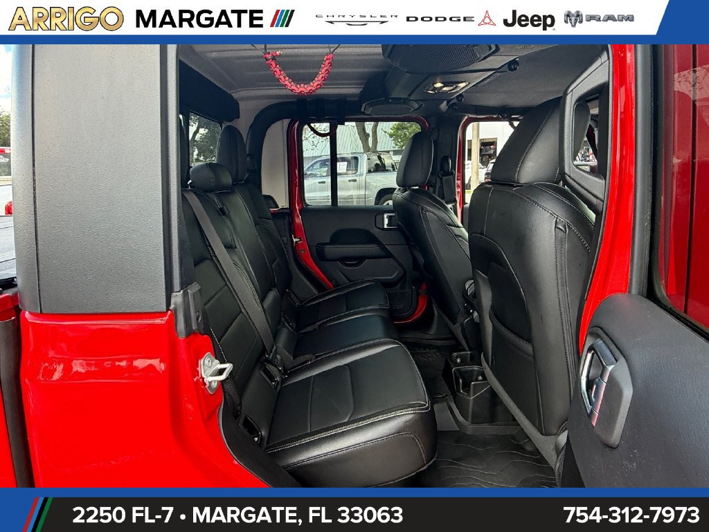 Used 2023 Jeep Gladiator Overland w/ Popular Equipment Package AWD/4WD image 16