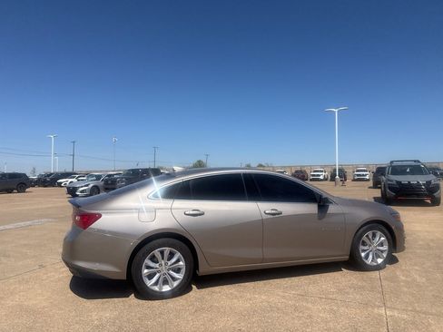 Used 2023 Chevrolet Malibu LT w/ Driver Confidence Package image 23