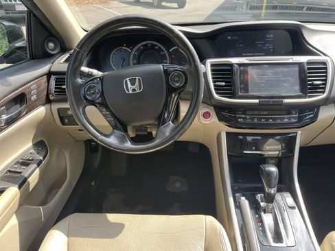 Used 2016 Honda Accord EX-L image 12