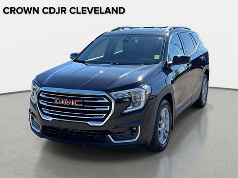 Used 2022 GMC Terrain SLT w/ Infotainment Package II FWD image 9