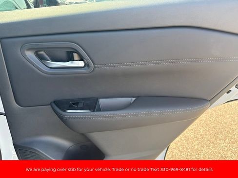 New 2026 Nissan Rogue Dark Armor AWD/4WD image 33
