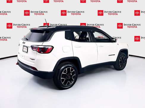 Used 2019 Jeep Compass Trailhawk w/ Cold Weather Group AWD/4WD image 5