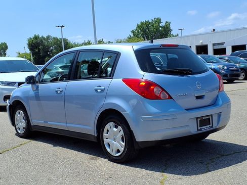 Used 2012 Nissan Versa 1.8 S w/ Plus Pkg FWD image 7