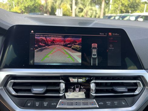 Used 2021 BMW 330i Sedan w/ Driving Assistance Package RWD image 25